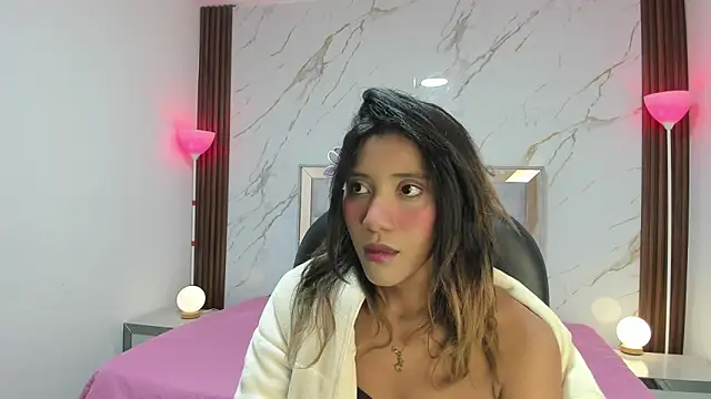 EsperanzaMora online show from 04-18-26, 11:56