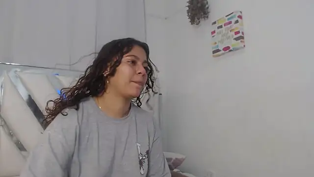 AlannaHarper online show from 06-18-26, 10:59