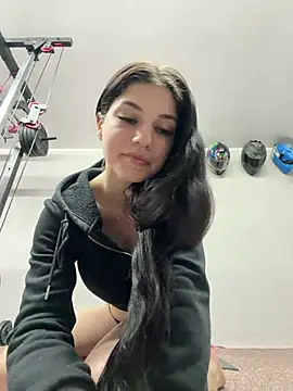 christahot online show from 04-28-26, 05:06