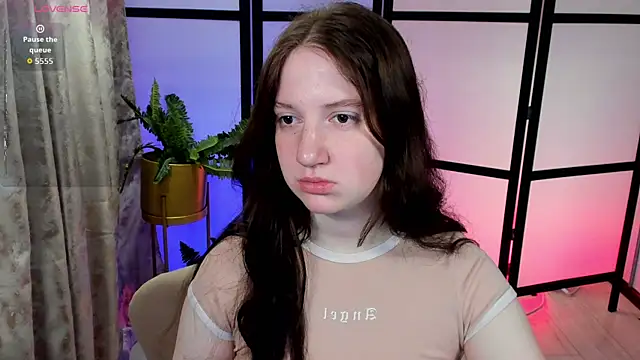 Elisabeth Binder online show from 04-09-26, 03:41