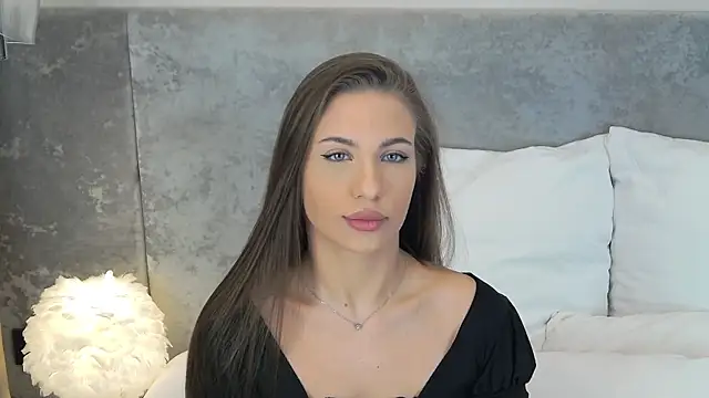 Snapshot of Lana_Drake chatting on 05-01-26, 05:12 Lana Drake online show from 05-01-26, 05:12