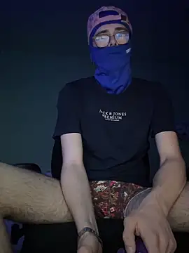 le-couple-en-chaleur  online show from 03-23-26, 09:36