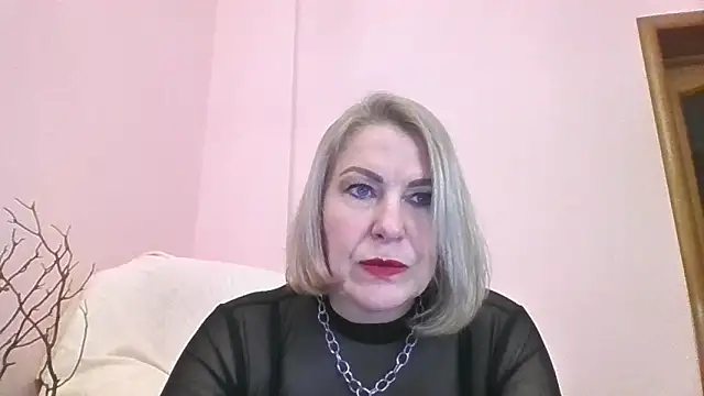 Snapshot of Ledi_Tii chatting on 03-30-26, 05:31 Ledi Tii online show from 03-30-26, 05:31