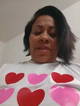 Veronica missbigg online show from 05-24-26, 10:20