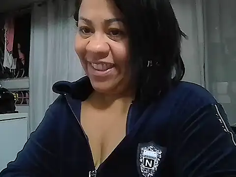 Veronica missbigg online show from 05-20-26, 09:28