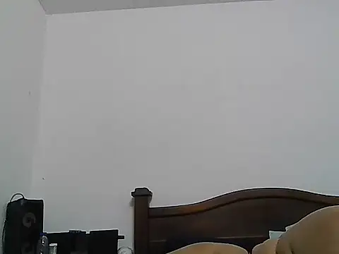 Veronica missbigg online show from 05-26-26, 10:41