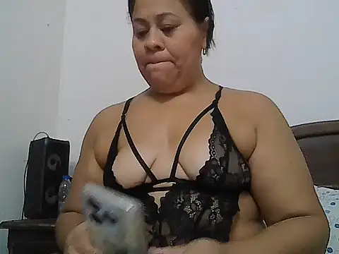 Veronica missbigg online show from 06-20-26, 11:10