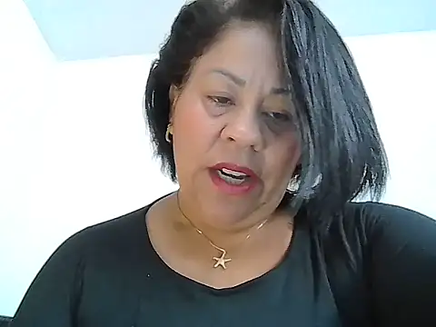 Veronica missbigg online show from 05-18-26, 08:57