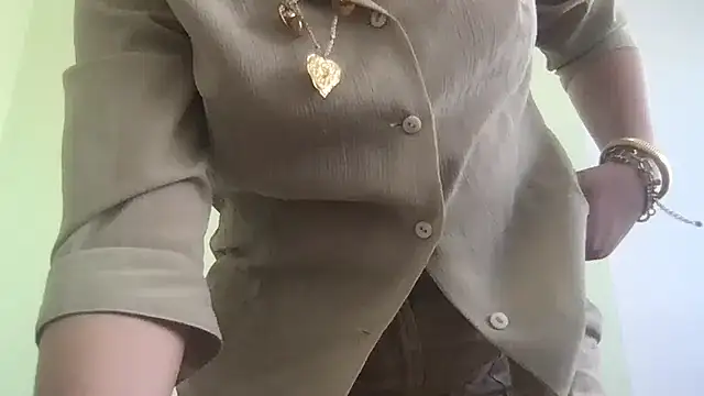 Snapshot of Sakura1700 chatting on 03-26-26, 03:21 Sakura1700 online show from 03-26-26, 03:21