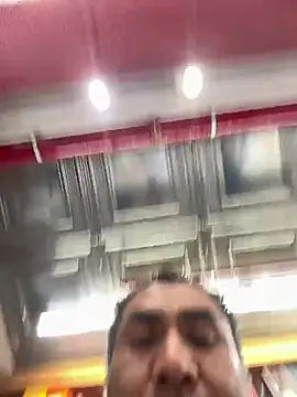 Crossroads5214 online show from 06-12-26, 02:04