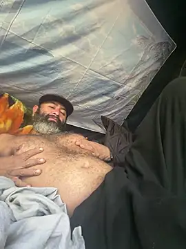 Sexydraztic869 online show from 04-15-26, 09:37