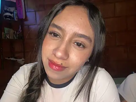 Snapshot of lulu_AG chatting on 03-26-26, 04:11 lulu AG online show from 03-26-26, 04:11