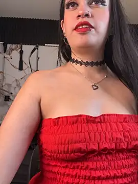 Darkrisnah online show from 05-16-26, 08:41