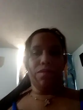 alexandra-queen online show from 04-22-26, 06:04