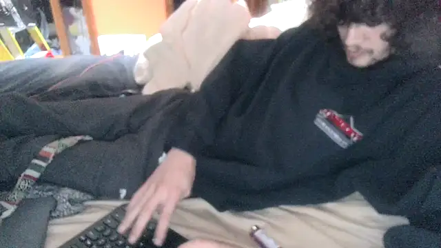 Teddy4420 online show from 06-11-26, 02:33