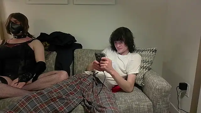Teddy4420 online show from 04-23-26, 03:24
