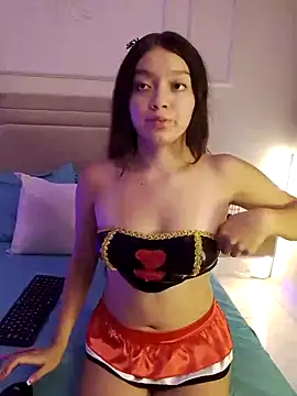 Nahomyrain online show from 04-14-26, 03:44