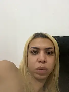 Snapshot of marcellyfiori chatting on 03-24-26, 04:01 marcellyfiori online show from 03-24-26, 04:01