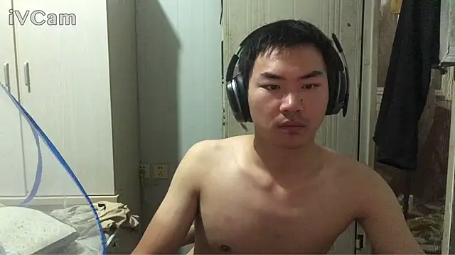 Snapshot of dyjdddttj chatting on 06-23-26, 03:32 dyjdddttj online show from 06-23-26, 03:32