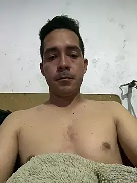 Snapshot of Gabriel_leon33 chatting on 06-22-26, 05:59 Gabriel leon33 online show from 06-22-26, 05:59