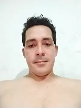 Snapshot of Gabriel_leon33 chatting on 05-16-26, 09:19 Gabriel leon33 online show from 05-16-26, 09:19