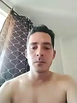 Gabriel leon33 online show from 04-11-26, 08:45