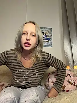 LazyNinjaXO online show from 03-24-26, 03:45