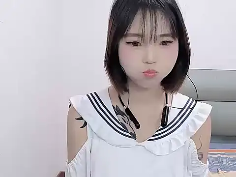 Snapshot of xiaodanta- chatting on 03-25-26, 11:20 xiaodanta- online show from 03-25-26, 11:20