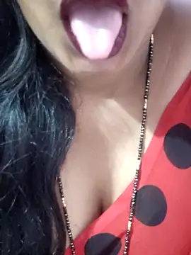 Snapshot of Sexyteacher143 chatting on 04-14-26, 01:27 Sexyteacher143 online show from 04-14-26, 01:27