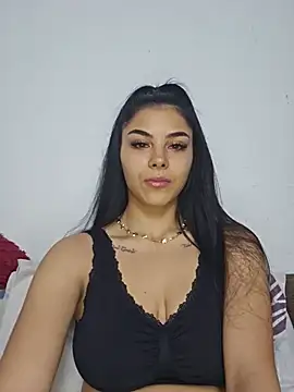 Crissdesire online show from 06-26-26, 01:39