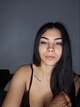 Crissdesire online show from 03-27-26, 03:02