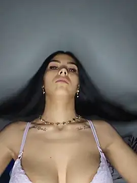 Crissdesire online show from 05-19-26, 06:04