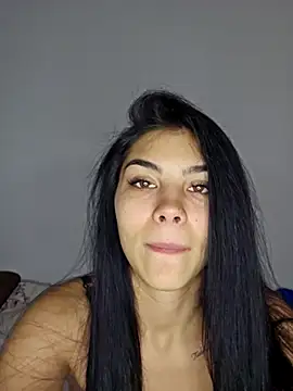 Crissdesire online show from 04-08-26, 02:07