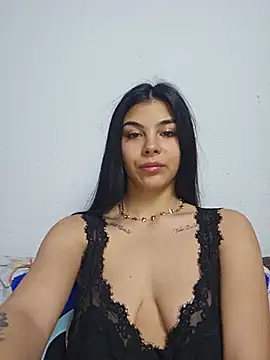 Crissdesire online show from 06-20-26, 05:56