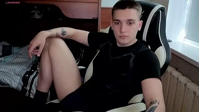 Sweetyangeel online show from 05-18-26, 12:21