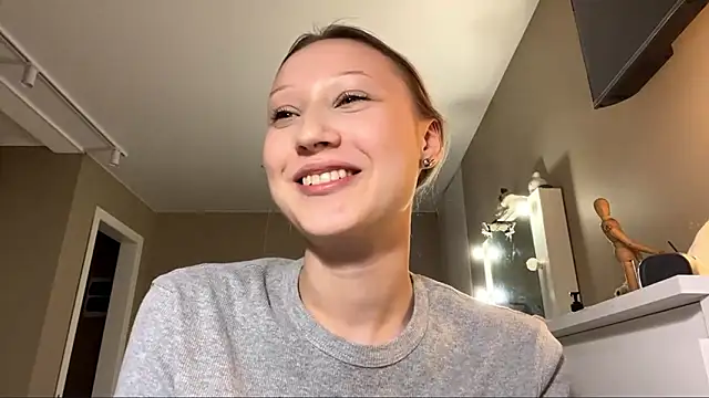 VibeAnna online show from 03-24-26, 06:19