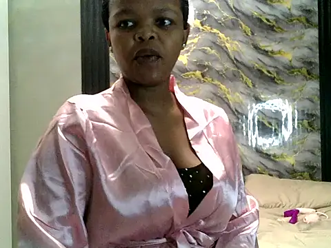 BustyBUNNYWORXXX online show from 04-06-26, 05:14