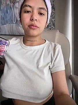 Snapshot of Violetaa_pink18 chatting on 05-07-26, 03:15 Violetaa pink18 online show from 05-07-26, 03:15