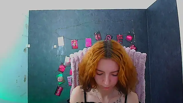 Butterfly Milly online show from 06-24-26, 06:34