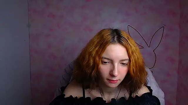 Butterfly Milly online show from 06-30-26, 05:51