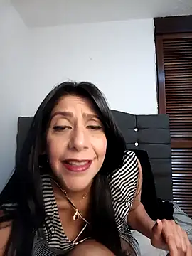 SamanthaRosse01  online show from 04-09-26, 04:35