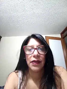 SamanthaRosse01  online show from 04-07-26, 11:01
