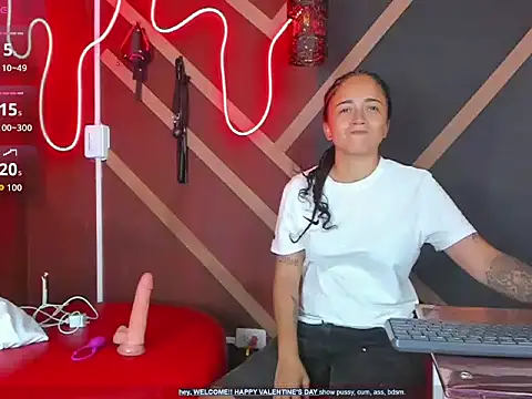 kloeMadels online show from 04-14-26, 06:46