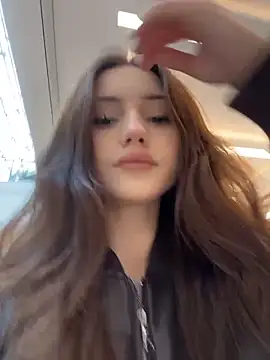AnitaFly online show from 05-07-26, 12:19