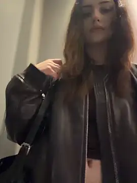 AnitaFly online show from 05-28-26, 01:50