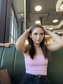 AnitaFly online show from 03-28-26, 11:44