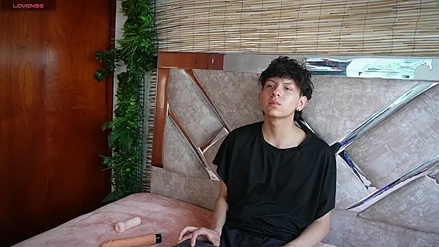 dominik across online show from 03-25-26, 12:15