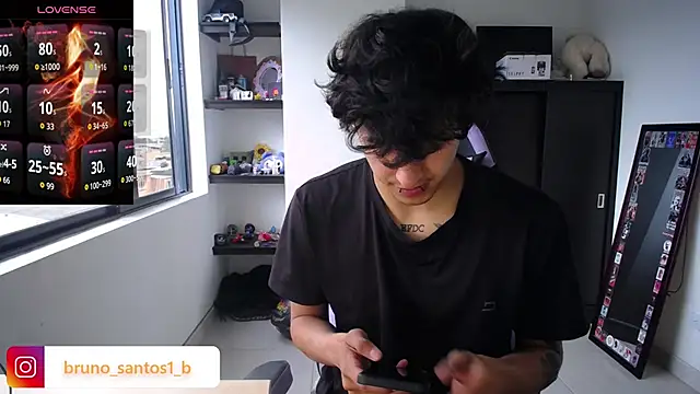 Bruno santos1 online show from 05-11-26, 12:39