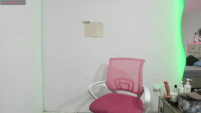 RebecaMartini online show from 05-22-26, 10:08