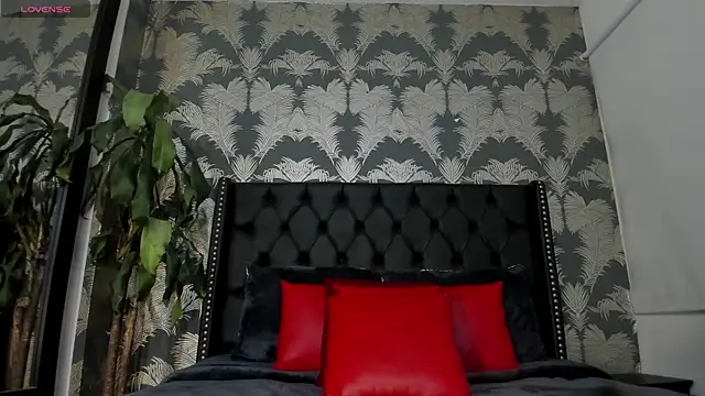 Pamela di angelo online show from 05-24-26, 04:12